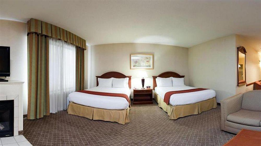 Wyndham Garden Erie Hotell Kearsarge Exteriör bild