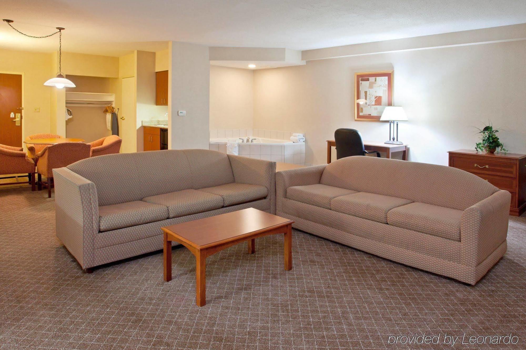 Wyndham Garden Erie Hotell Kearsarge Rum bild